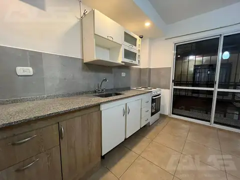 Departamento en Alquiler en Castelar Sur, $ 650.000