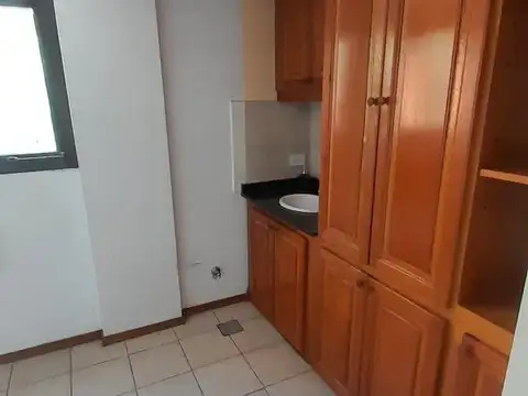 Oficina en Moron Sur