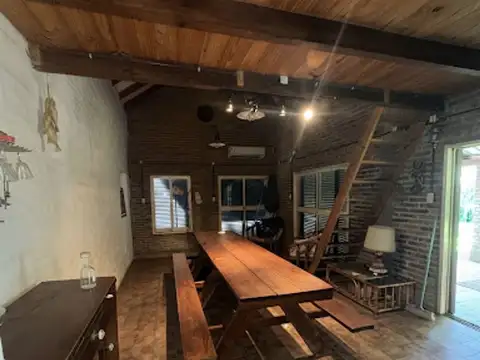 Venta Casa Quinta en 3 lotes