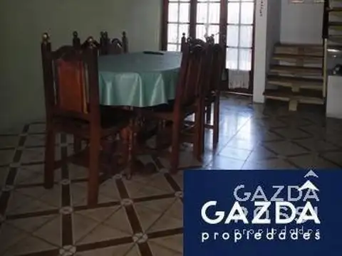 Casa en Venta en Temperley, USD 198.000