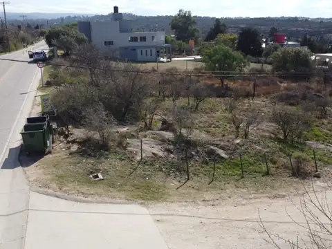 Avenida Bailon Bustos