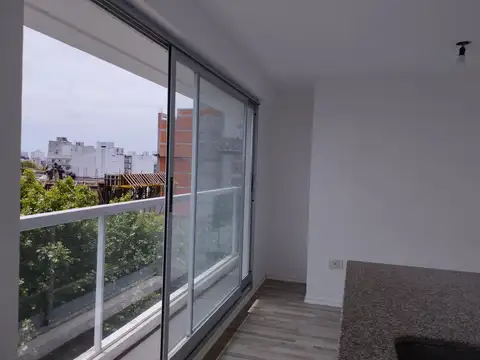 Oficina en Alquiler en Plaza Paso, $ 500.000