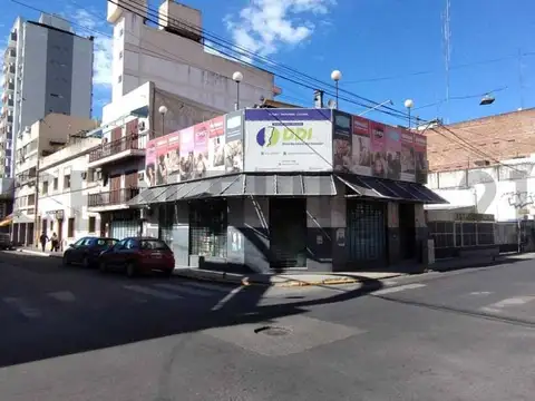 San Jerónimo 2600, Piso 0