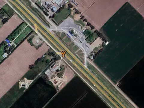 Casa en venta - 4 Dormitorios 4 Baños - Villa Ramallo