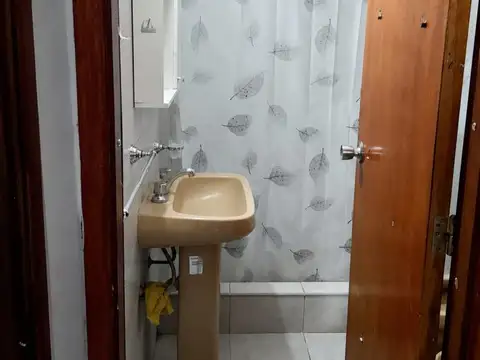 DEPARTAMENTO DE 2 AMB EXTERNO CON BALCON