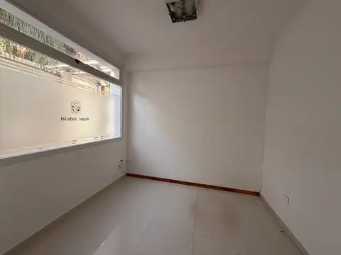 VENTA Y ALQUILER | PROPIEDAD EN ESQUINA ESTRATÉGICA – CENTRO DE POSADAS