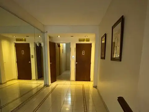 Av. Las Heras 2300, Piso 2