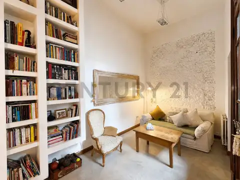 Depto Tipo Casa 4 ambientes con 2 baños