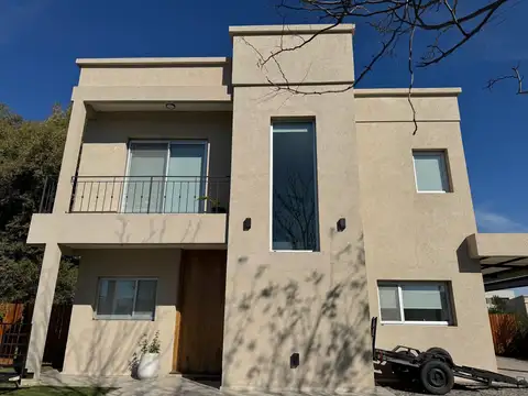 Casa en Venta en Pilar del Este - Santa Emilia, USD 235.000