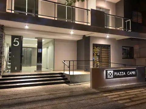 Uriburu 531 , Piso 1