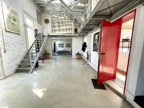 Depto Tipo Casa en Venta de 4 ambientes