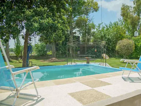 Casa 5 ambientes con 2 baños