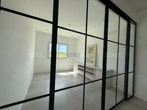Casa en Venta en Pilara, USD 600.000
