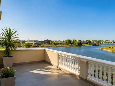 Casa  en Venta en San Sebastian, Escobar, G.B.A. Zona Norte