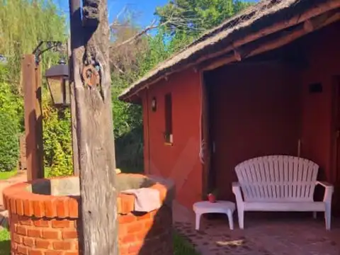 Precio de Oportunidad: Casa de 4 Dormitorios con Quincho Independiente en El Carmencito