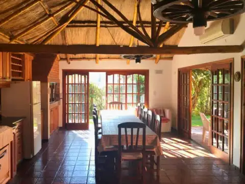 Casa en Venta en El Carmencito, USD 295.000