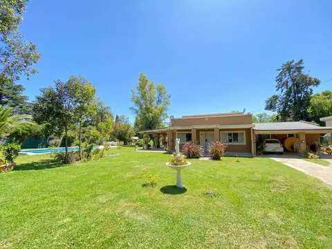 Avenida del Bosque 1500