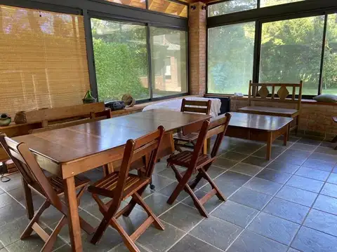 Casa Monoambiente con 5 baños