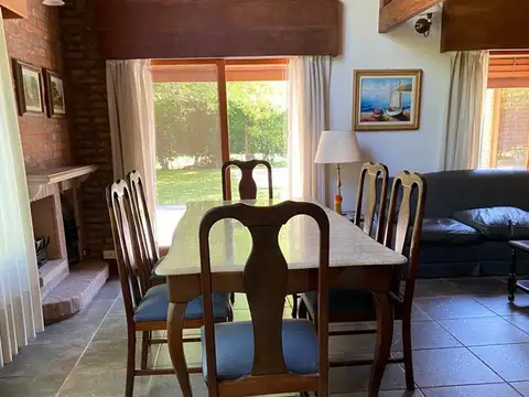 Casa en Alquiler en Countries y Barrios Cerrados en Pilar, USD 3.000