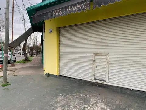 EN VENTA EN EL PALOMAR GRAN PROPIEDAD COMPUESTA POR 5 LOCALES QUE ESTAN SIN SUBDIVIDIR - FICHA 8783