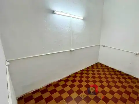 Local en Alquiler en Alto Alberdi, $ 450.000