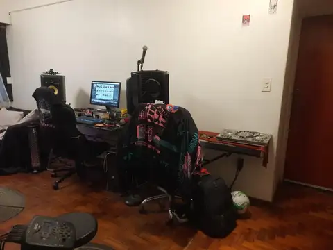 Departamento 4 ambientes con 2 baños