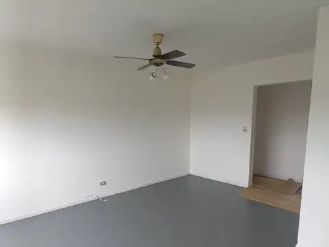 Departamento en Alquiler en Villa Lugano, $ 680.000