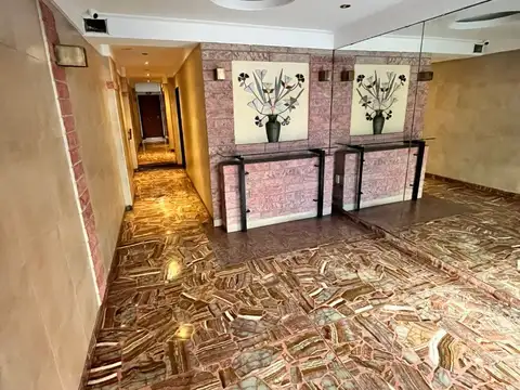 Av. Boyaca 100, Piso 1