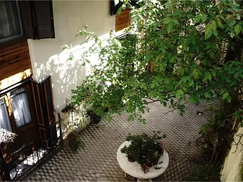 Av Tte Gral Donato Alvarez 2000 , Piso PB