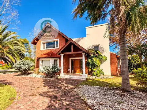 Casa en Alquiler Barrio Cerrado Campos de Alvarez