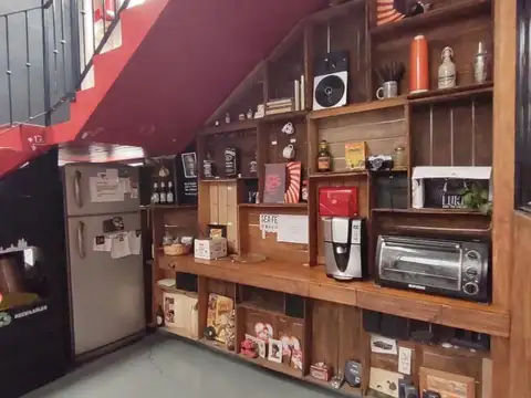 Oficina Monoambiente con 4 baños