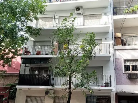 Luminoso Monoambiente con Balcón al Frente – Billinghurst 240, Almagro