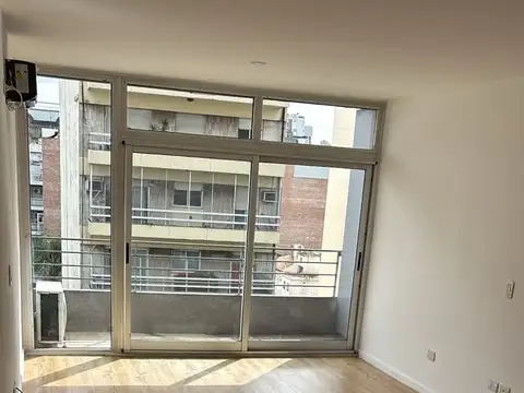 Departamento en Alquiler en Caballito, $ 460.000