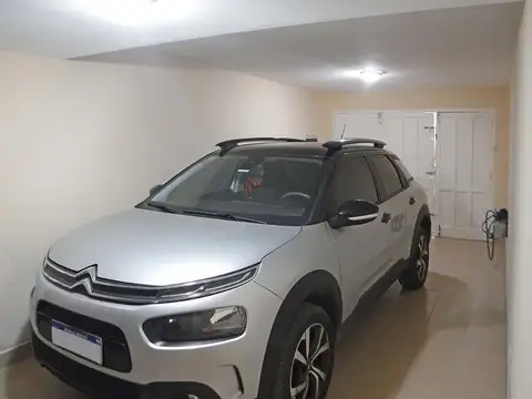 Casa en Venta en Santa Elena, USD 80.000