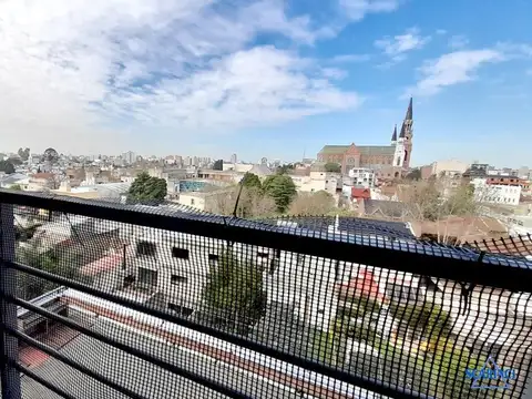 Departamento en Alquiler en Santos Lugares, $ 490.000