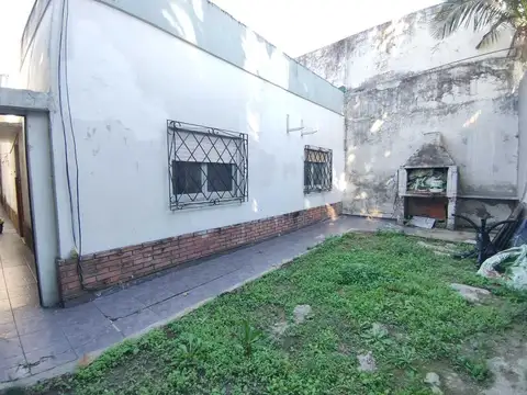 PH de 3 amb, c/patio. Bajas exp, Devoto. 61m²