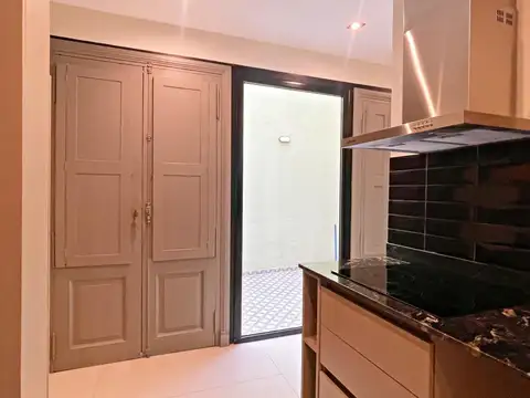 Depto Tipo Casa 4 ambientes con 2 baños