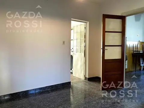 Casa 7 ambientes con 3 baños
