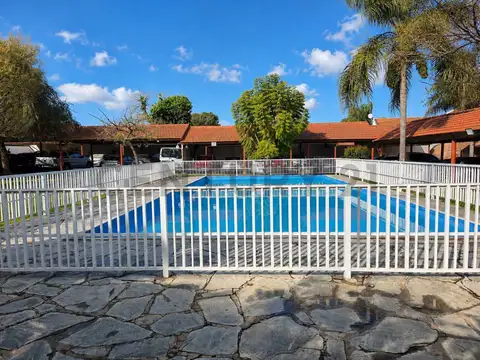 Julio Besada 7700, Piso 0