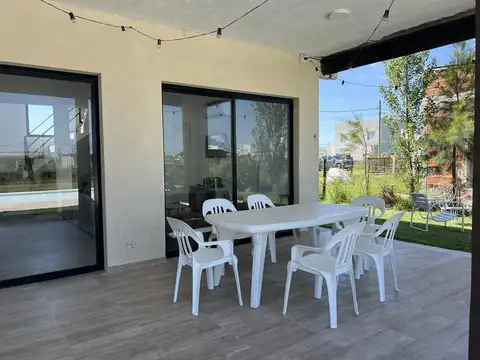 Casa en Venta al Noreste