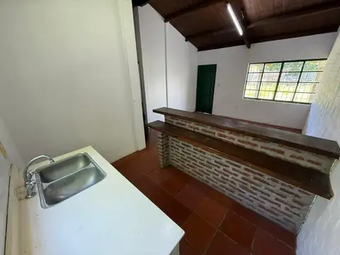 Casa en alquiler - Barrio Robles