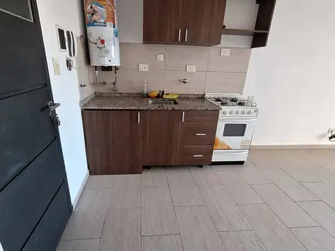 Zeballos 100, Piso 7