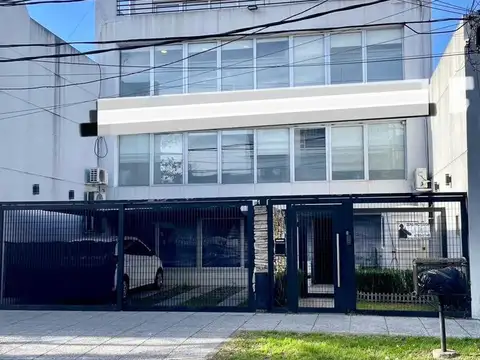 Excelente edificio de oficina, en ZONA INDUSTRIAL (I1) Villa Martelli