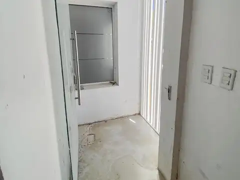 Local en Venta Via Pública