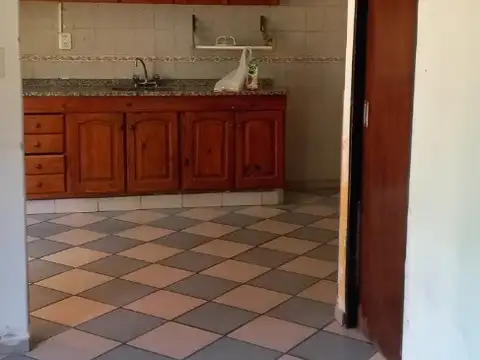 Depto Tipo Casa 3 ambientes con 1 baño