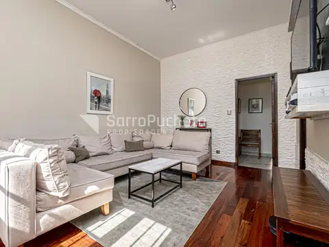 Venta casa 4 ambientes con quincho y jardin en Haedo Sur.