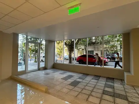 EXCLUSIVO LOCAL COMERCIAL EN ALQUILER EN EL MICROCENTRO DE POSADAS