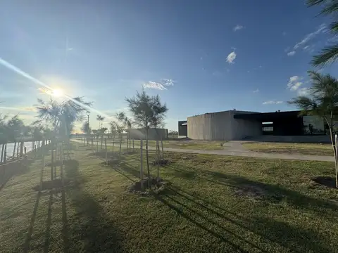 Vida Club de Campo, Funes.