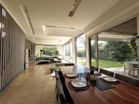 Casa en Venta de 4 dormitorios
