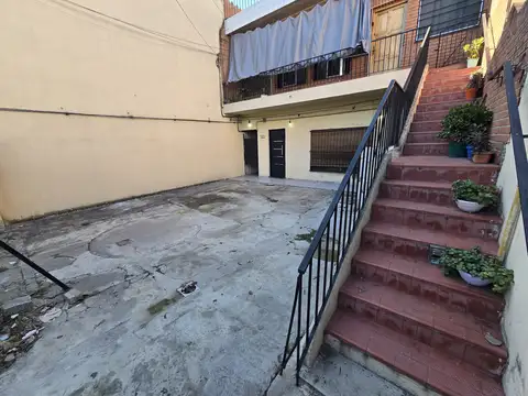 Cjal Noya 3600, Piso PB1